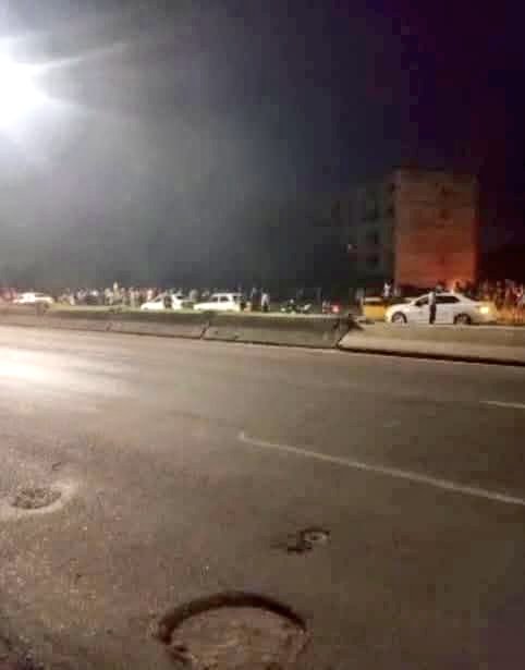 ¡La Llama de la Protesta Arde en el Cerro: Vecinos Exigen Servicios Básicos Tras Incendio en Basurero!