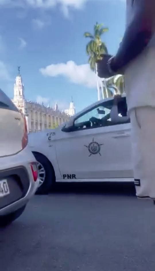 Robo impactante cerca del Capitolio de La Habana: ¡Ayuda a recuperar costosos equipos de grabación y gana una recompensa!