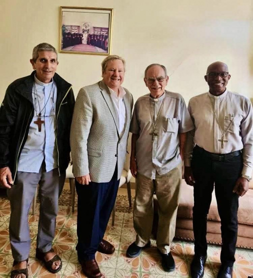 Jefe de Misión de EE.UU. lleva ayuda humanitaria directa a Cuba: ¿Un rayo de esperanza en medio de la crisis?